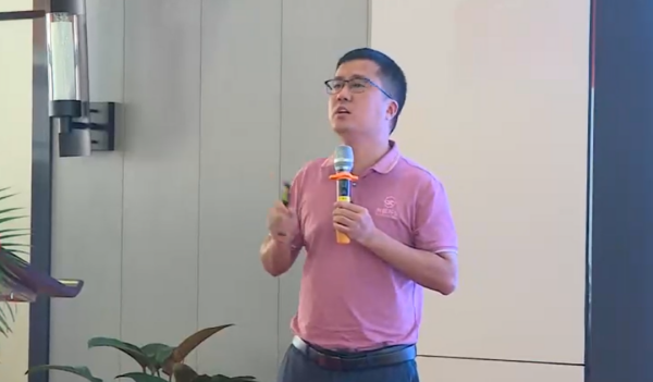 湖南興隆種業(yè)有限公司,長沙稻谷種植與銷售,長沙農(nóng)作物品種的選育,長沙農(nóng)業(yè)病蟲害防治服務